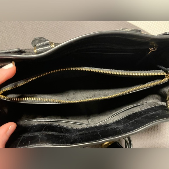 Micheal Kors Black Crocodile Embossed Leather Dillon Tote Bag w. Crossbody Strap - Picture 4 of 5